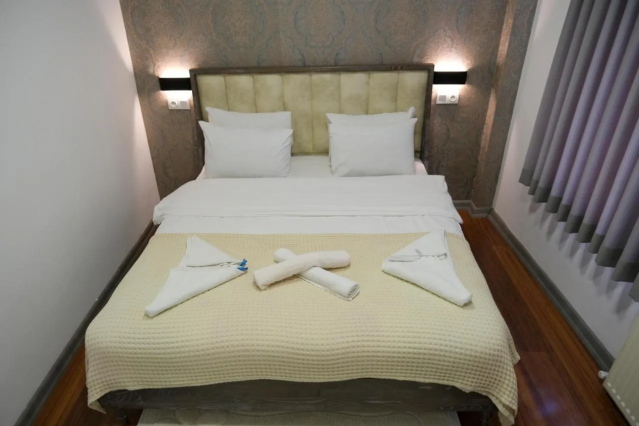 اسطنبول Taksim Neo Pera Suites شقة فندقية