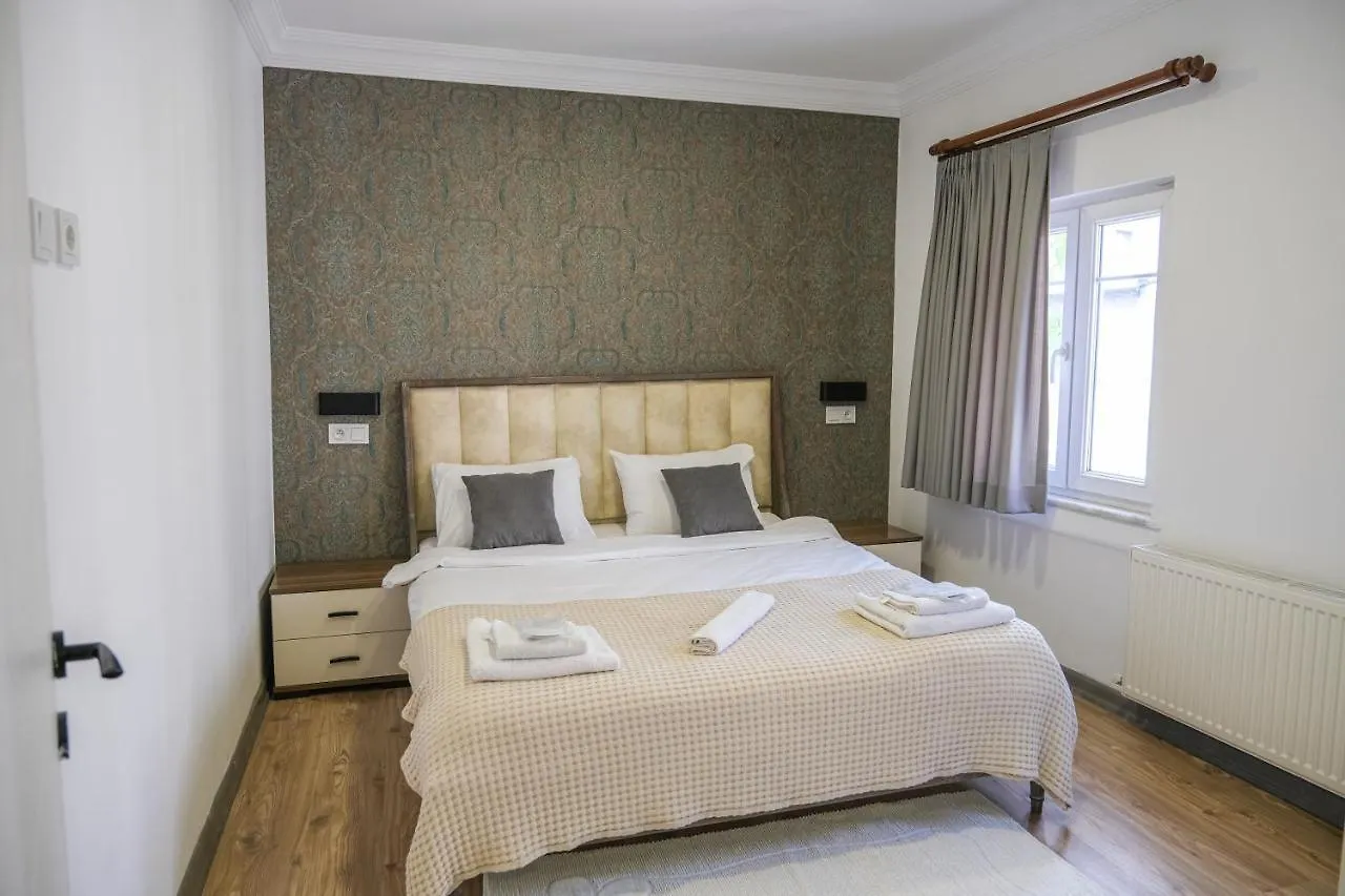 Taksim Neo Pera Suites Istanbul 0*,